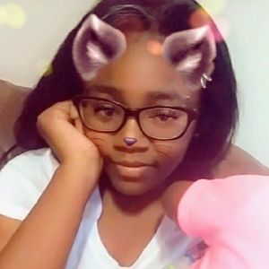 Meet your Posher, Quantesha